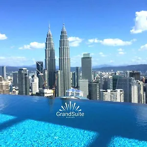 Grand Suites Klcc 双峰塔 Апартаменты